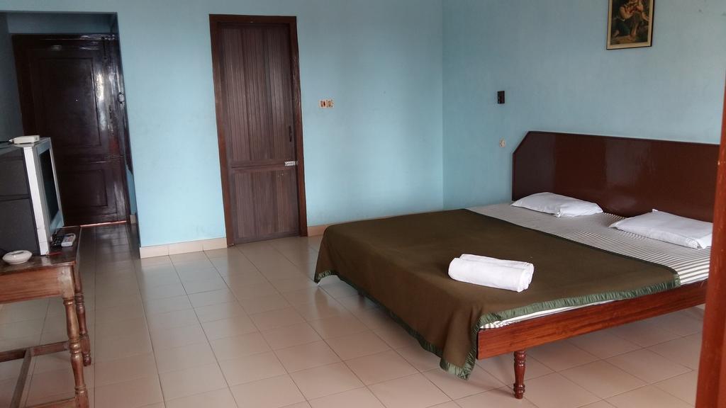 Hotel Seaweed Kovalam Esterno foto