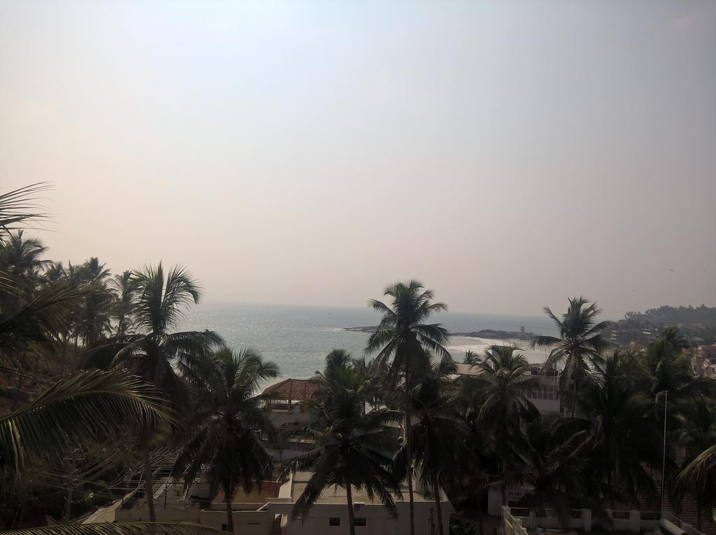 Hotel Seaweed Kovalam Esterno foto